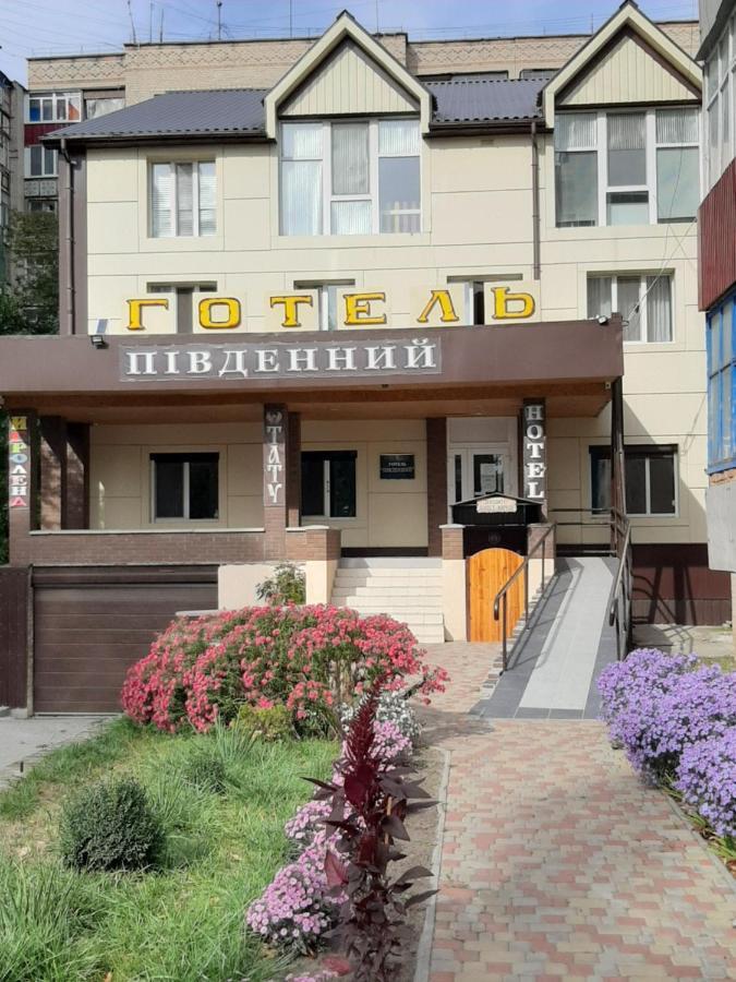 Hotel Pivdennyi Oleksandriia Exteriér fotografie